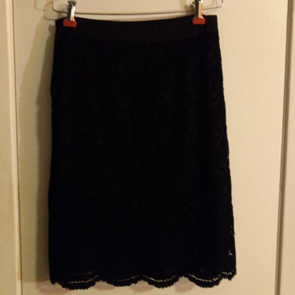 Trulli Black Lace Skirt Womens 4P Petite Satin Lined Semi Sheer Overlay Scallop - Picture 1 of 8